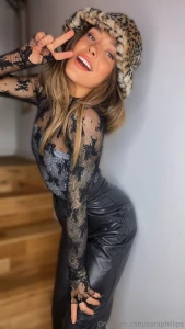 Are you desperate to see more of me baby