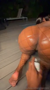 I love getting my ass oiled