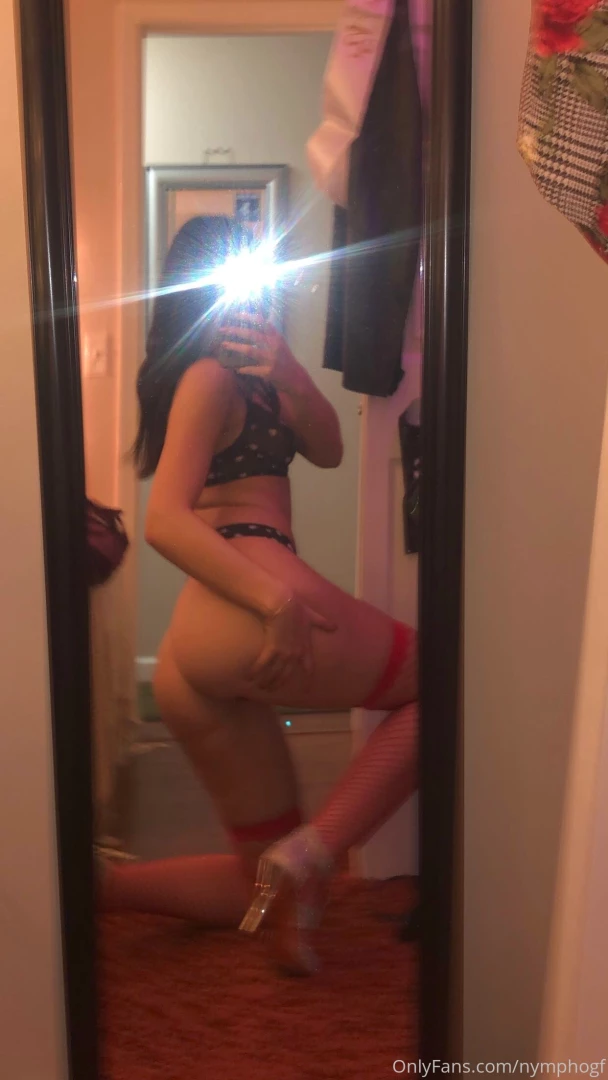 I think i look good on my knees part 3 