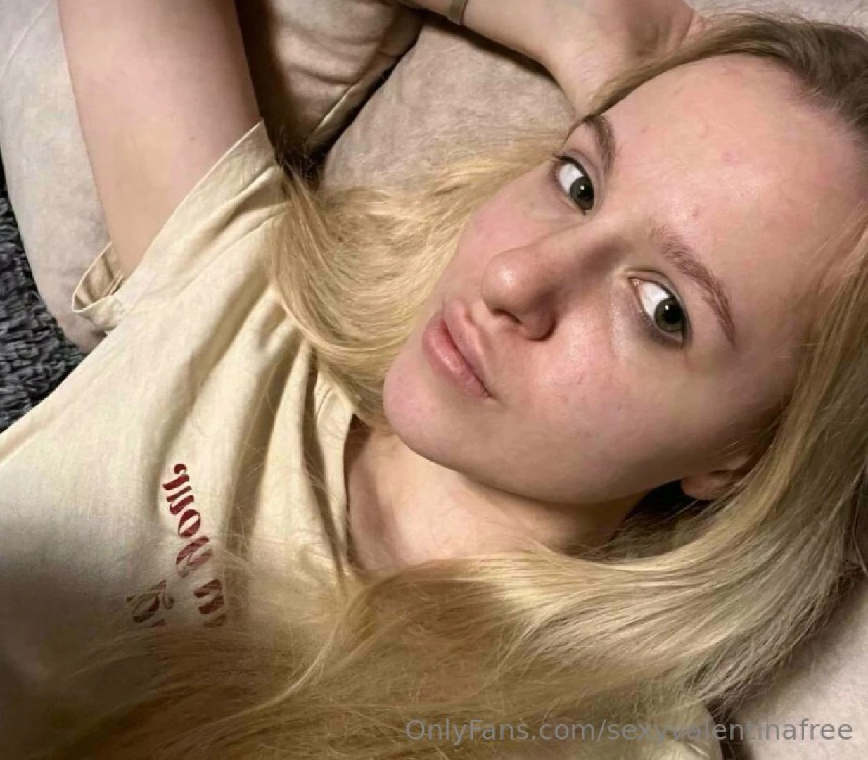 Eve_tati boring let s talk and have fun page with no sub eve_tati part 2 