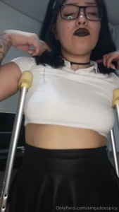 10 minute video a very bad student walking with crutches and heels