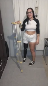 In the following 4 07 minute video i walk with my prosthetic leg and