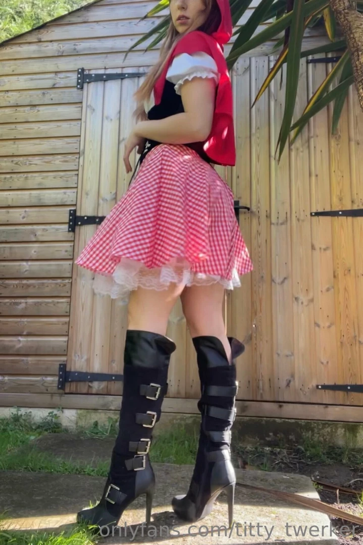 What do you think of this outfit part 25 