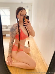 Was ist denn dei lieblingsfarbe bei dessous schreib mas im privatchat