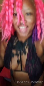 Hey i have a new poll u have only a few days to help me decide