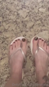 Indo no mercado p s pedicure querem algo