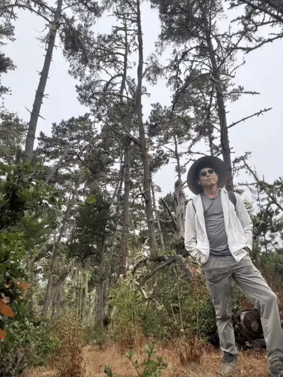 I went on a lonely hike do you think i got naked the answer is always 