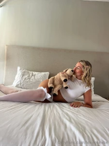 My pussy is purring for something big and hard part 1