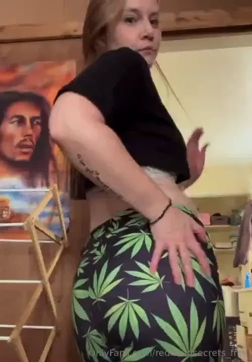 Like to watch a woman get dressed unlock to see the full video 