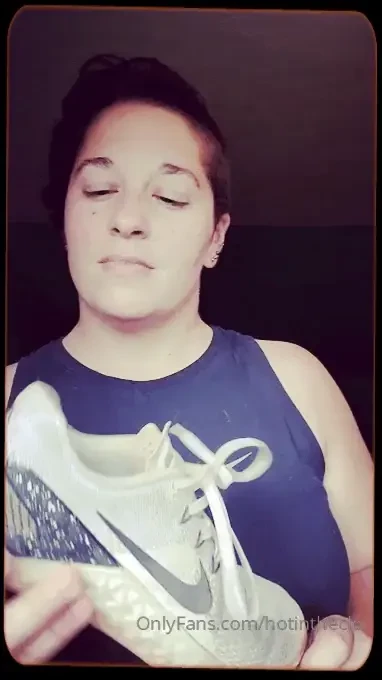 Filmed a custom yesterday where are my stinky shoe boys and gals 