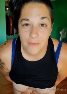 The other day i soaked my drawers watching guys suck eachother off i part 1