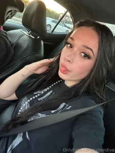 Making a bunch of content tonight hmu i need to be spoiled for