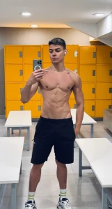 I ll share a day of my training with you baby tell me a little bit part 3