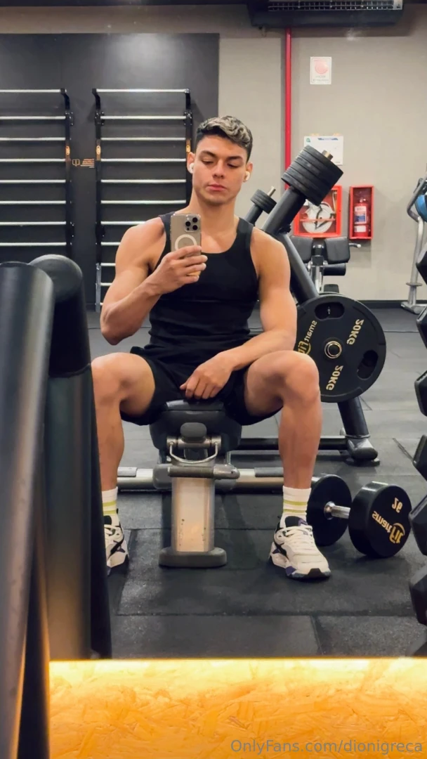 I ll share a day of my training with you baby tell me a little bit part 2 