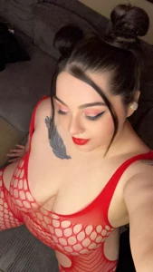 About to sit this fat ass amp pussy on your face