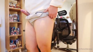 Sometimes i feel so manly i feel testosterone oozing out of my cock i