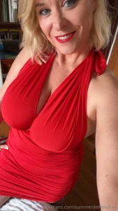 Pulled out the red dress thinking it s looking better then ever what part 1
