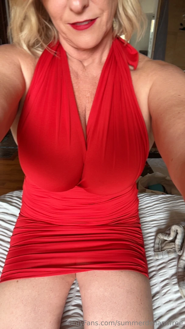 Pulled out the red dress thinking it s looking better then ever what 