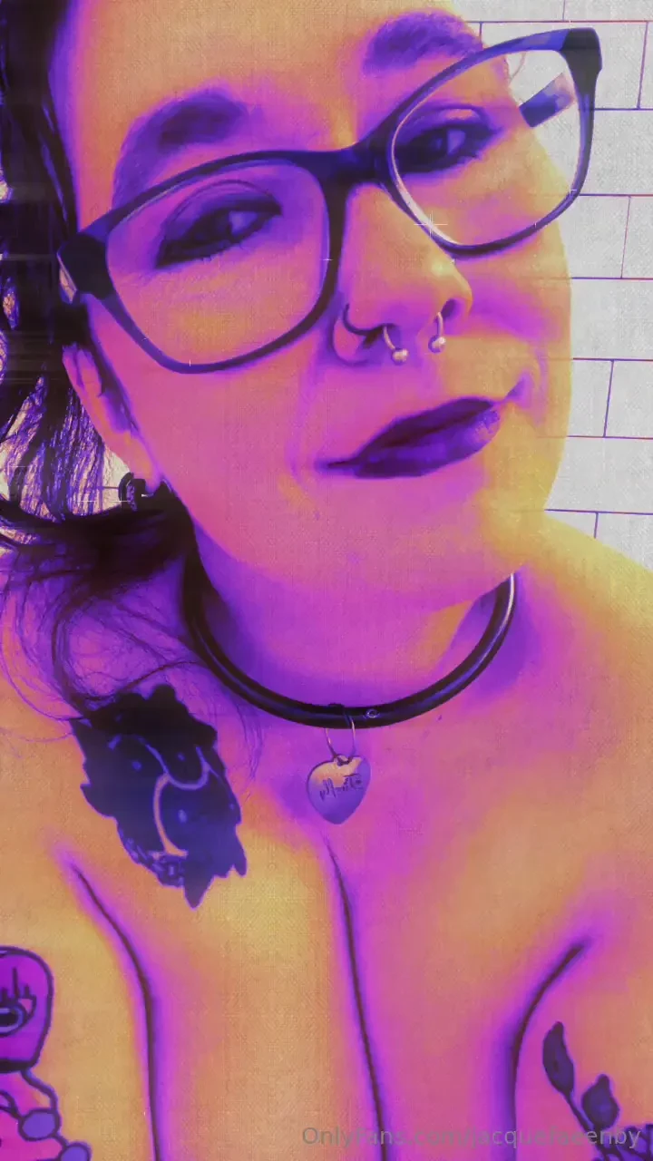 Bath time and some titties with ms kitty halfway under water part 1 