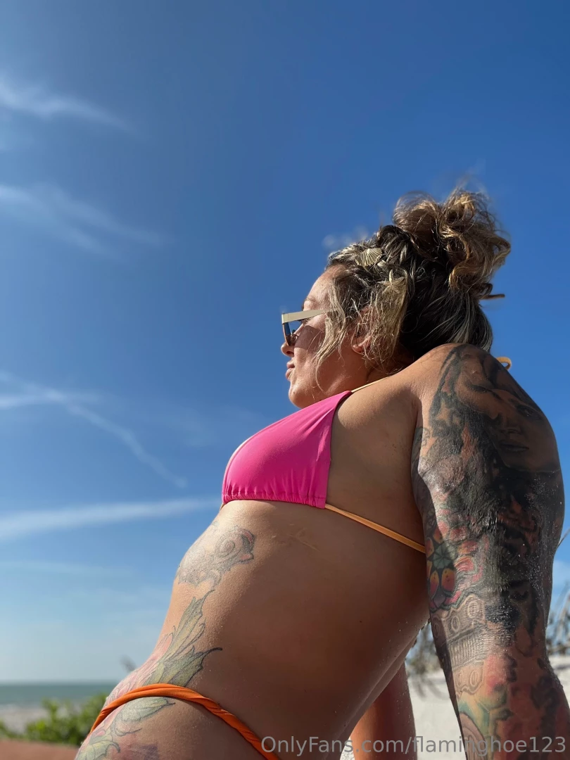 All these hours of tattooing i gotta show them out every now and again 