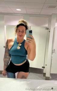 Just checking in i heard a funny joke today and i wanna tell you guys