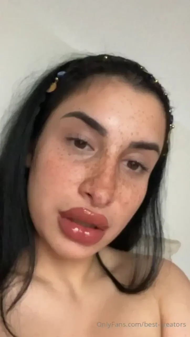 Mary lifa hier bin ich hey ich bin mary 20 jahre jung und auf der part 3 