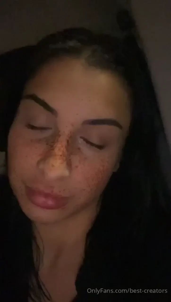 Mary lifa hier bin ich hey ich bin mary 20 jahre jung und auf der part 1 