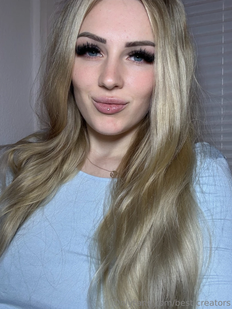 Liyahtrue c13 ich bin liyah eine s e hausfrau mit einer wilden seite 