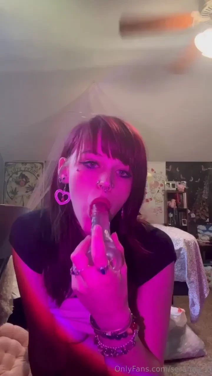 Let me taste myself off of your cock pls 