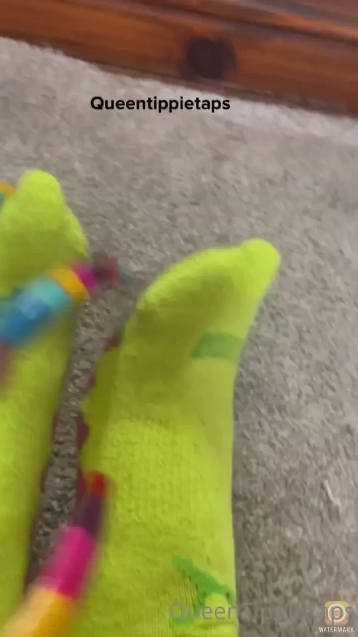 Hot stinky socks 