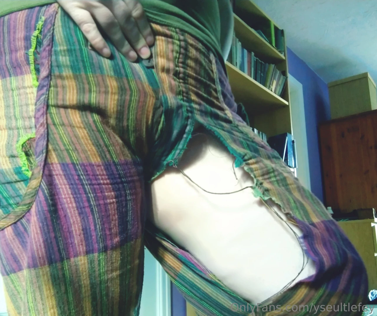 Managed to rip a hole in my favourite pair of larp trousers at least 