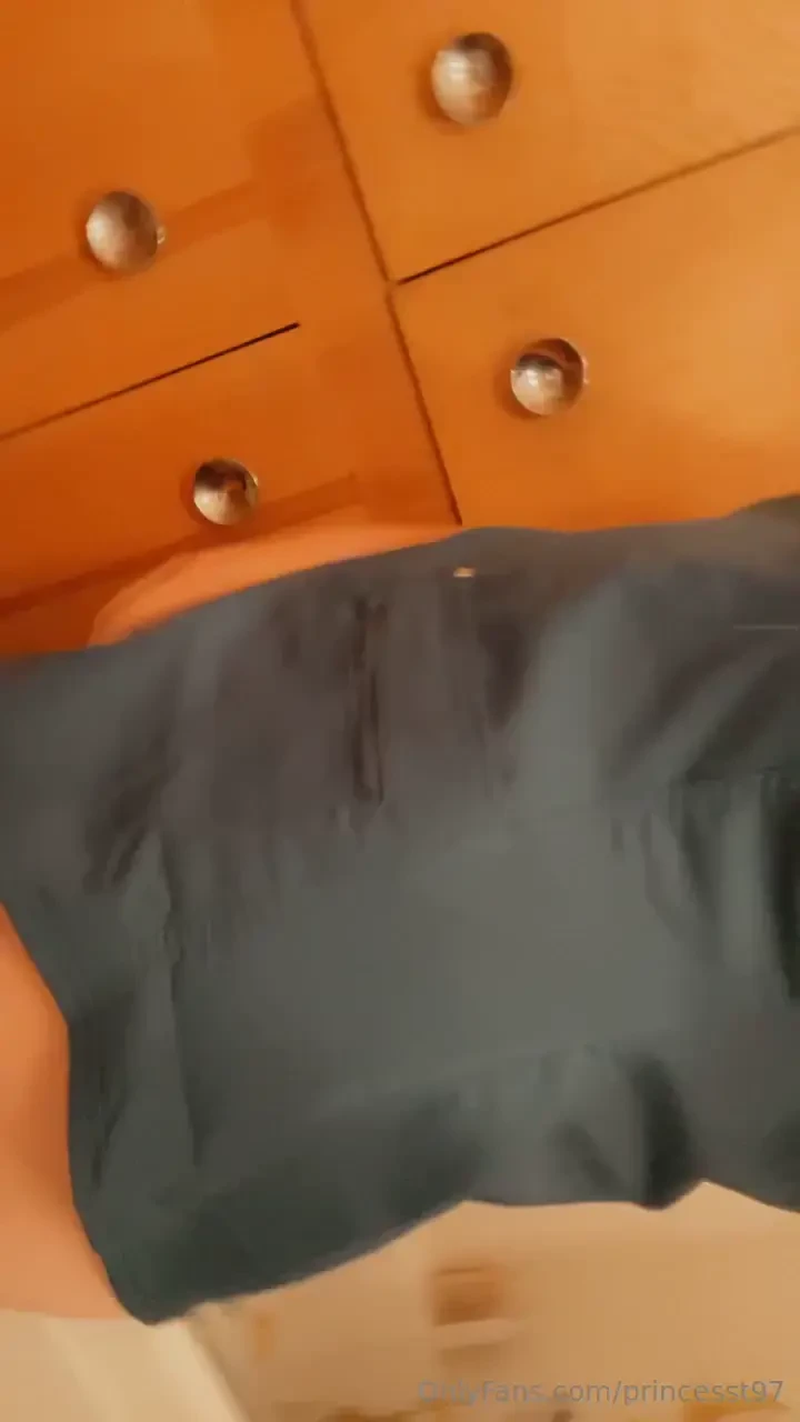 Nothing like a little bit of tease to start the day off right part 1 