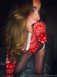 30 picture holiday lewd topless set features tiddies nub feet ass long