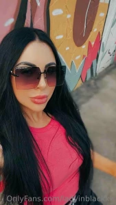 I m on my way home right now i m in the mood for some intimate