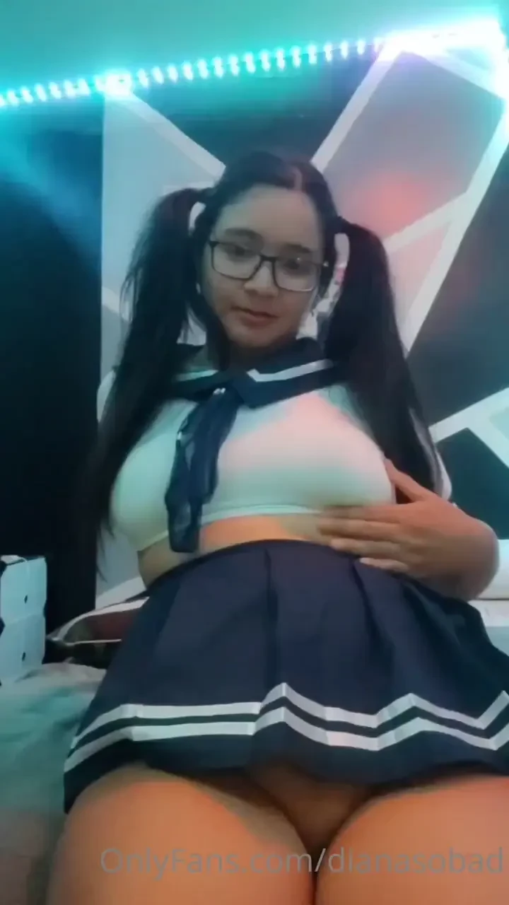 Boobs n pillow part 2 