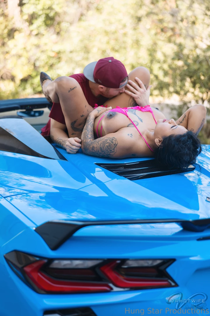 Eating ddsexywife1 tight latina pussy on my blue stingray corvette 