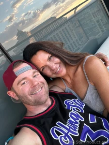 My 61 year old married girlfriend mallory knight sensually sucks my