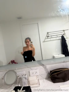 Whos going to tip me so i can buy myself christmas presents i like