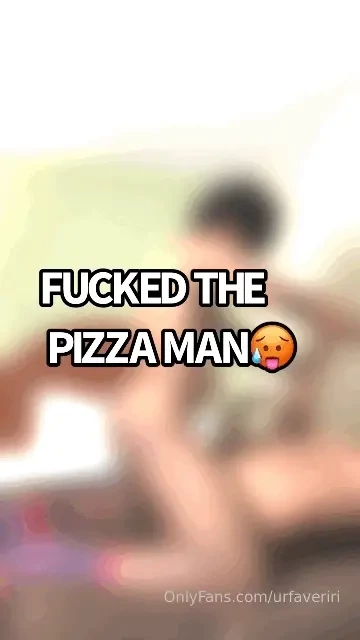 I fucked the pizza delivery guy at my hotel i couldn t help myself 