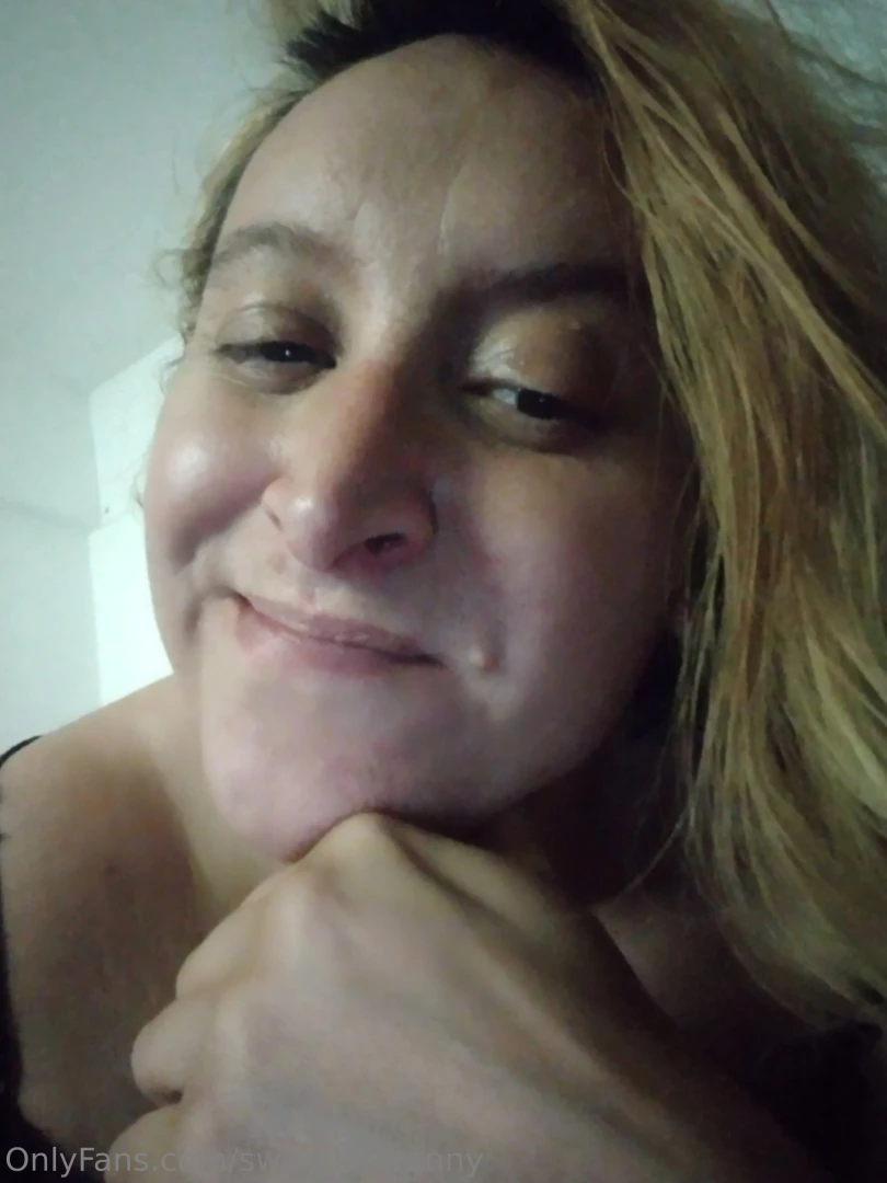 Very late late over here my right boobs is itching is that you craving 