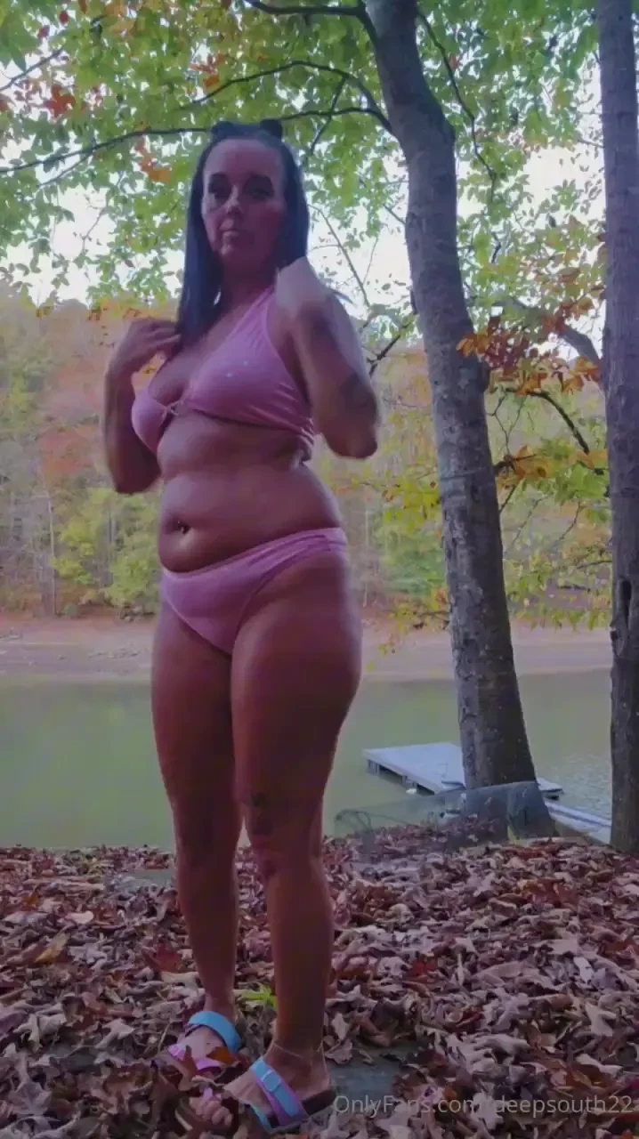 I love being sexy out in the wilderness you think this is sexy check 