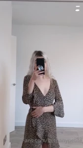 If i wear this dress on our first date you know i want to fuck