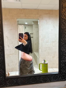 Me in the gym likeee