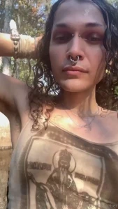 I don t want summer to end my tan is already starting to fade but me