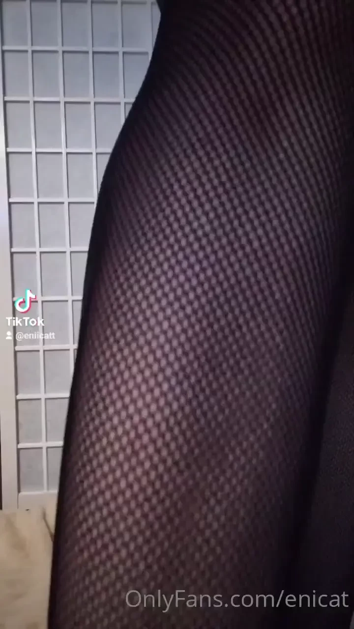 Want to hear asmr sound of such close up video full video is also on 