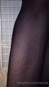 Want to hear asmr sound of such close up video full video is also on