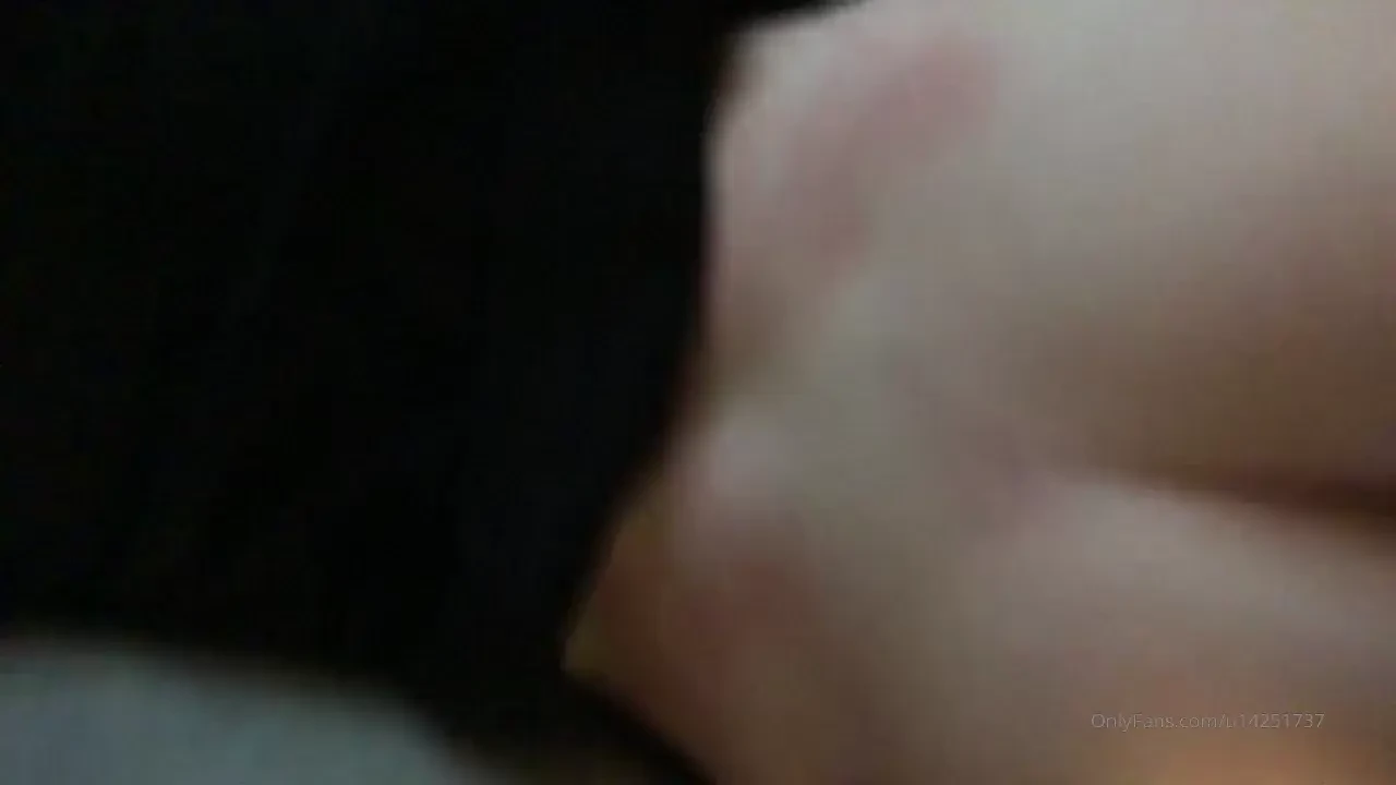 Daddy beating my cheeks 