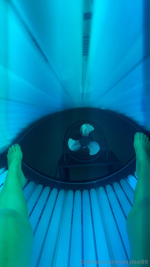 Happy monday part 2562 