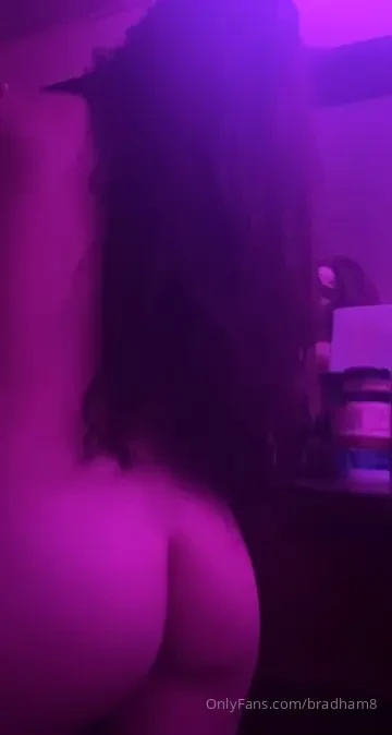 If you wanna see more come talk to me on whatsapp or telegram 1 