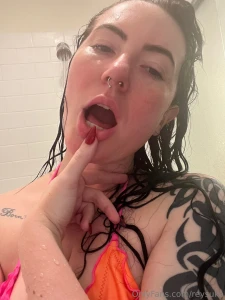 Guess where this finger wants to go next part 1